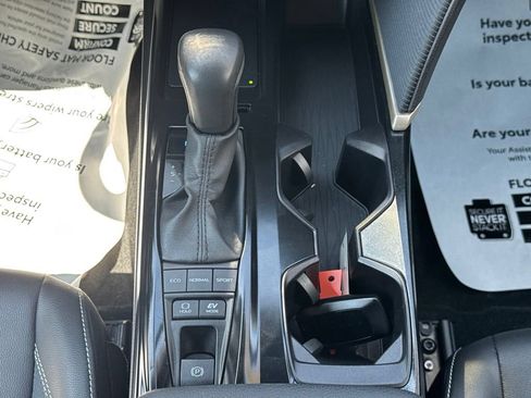 Certified 2025 Toyota Camry SE FWD image 25