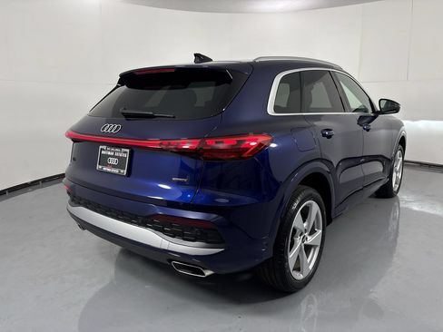 Used 2025 Audi Q5 Premium Plus w/ Premium Plus AWD/4WD image 35