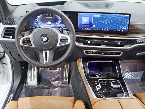Used 2026 BMW X5 M60i AWD/4WD image 14