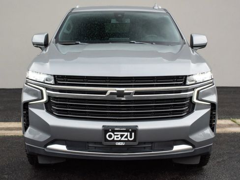 Used 2021 Chevrolet Suburban LT image 4