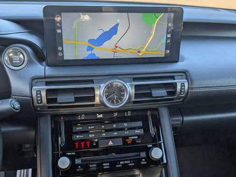 Used 2022 Lexus IS 350 F Sport RWD image 17