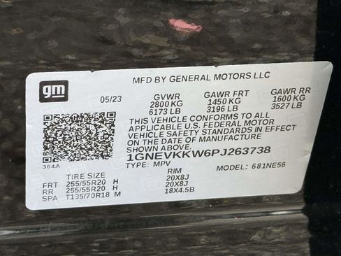 Used 2023 Chevrolet Traverse Premier w/ Redline Edition image 28