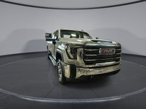 Certified 2025 GMC Sierra 3500 SLE w/ SLE Value Package AWD/4WD image 2