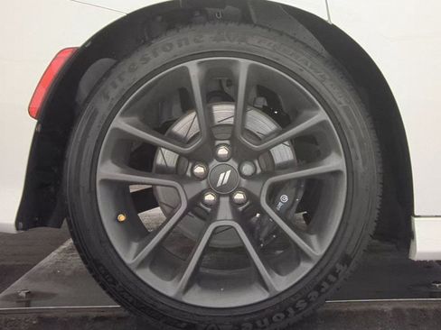 Used 2020 Dodge Charger Scat Pack RWD image 9