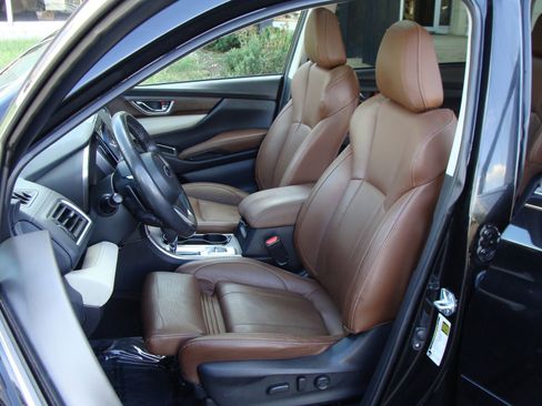 Used 2021 Subaru Ascent Touring image 7