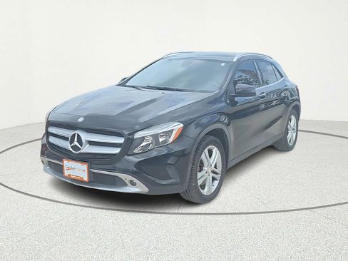 Used 2016 Mercedes-Benz GLA 250 4MATIC image 1