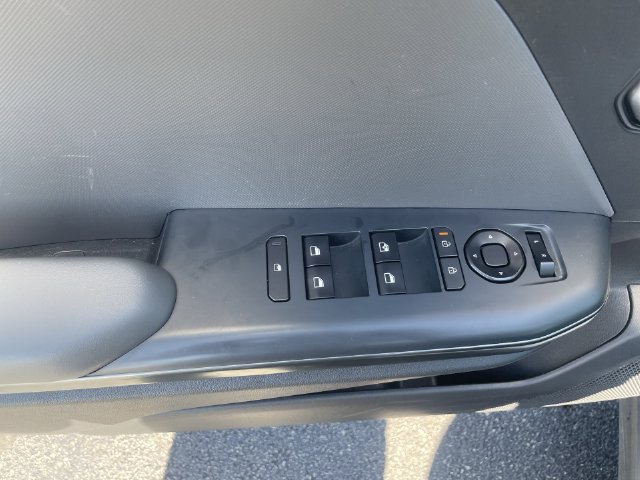 Used 2025 Kia K4 FWD image 15
