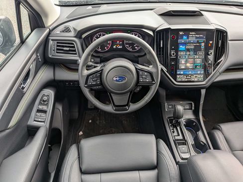 Certified 2025 Subaru Ascent Bronze Edition w/ Onyx Package AWD/4WD image 15
