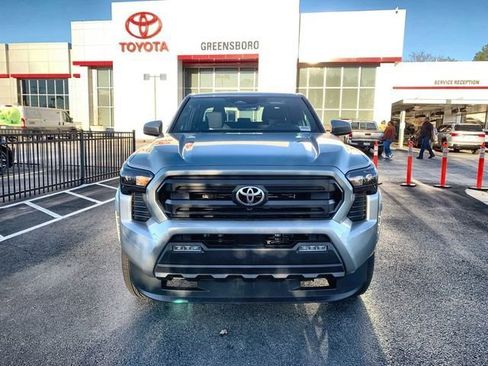 New 2025 Toyota Tacoma SR5 image 3
