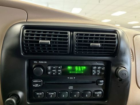 Used 2002 Ford Ranger 2WD Regular Cab image 18