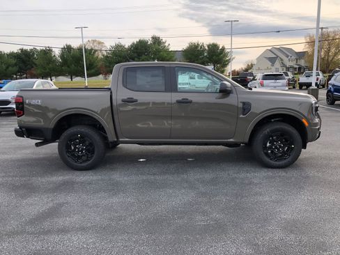 New 2025 Ford Ranger XLT w/ FX4 Off-Road Package image 6