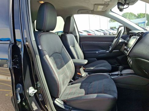Used 2023 Mitsubishi Outlander Sport SE AWD/4WD image 31