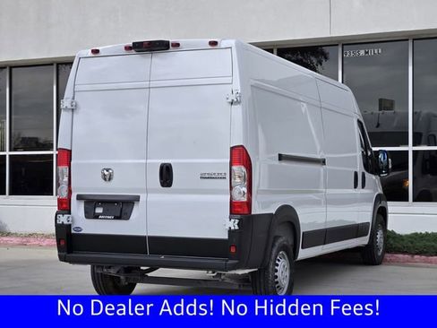 Used 2025 RAM ProMaster 2500 w/ Convenience Group image 7