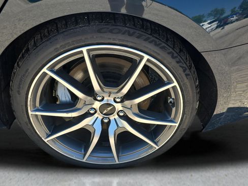 Used 2025 Genesis G70 2.5T AWD/4WD image 27