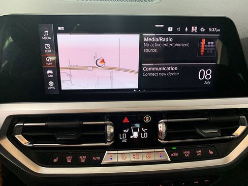 Used 2020 BMW 330i Sedan w/ Convenience Package RWD image 15