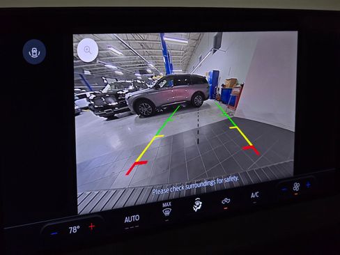 New 2025 Ford Maverick XL w/ Equipment Group 102A image 21