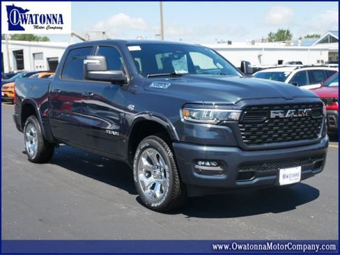 New 2026 RAM 1500 Big Horn AWD/4WD image 1