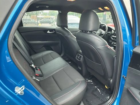 Used 2022 Kia Forte GT FWD image 16
