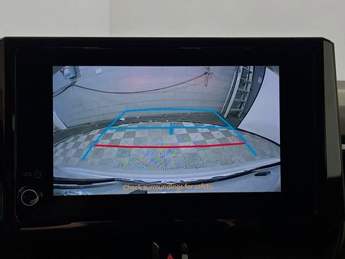 Used 2024 Toyota Corolla LE image 28