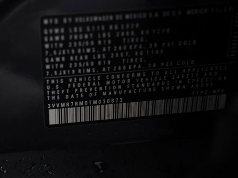 New 2026 Volkswagen Tiguan SE w/ Panoramic Sunroof Package image 24