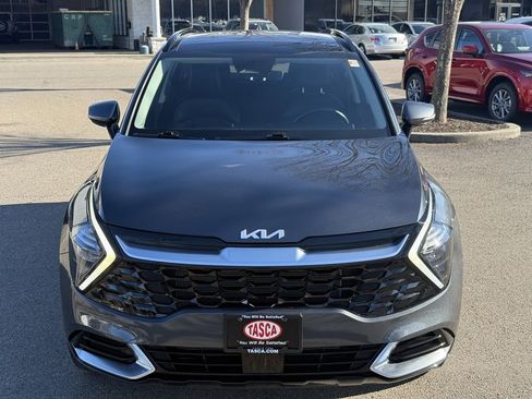 Used 2023 Kia Sportage SX image 2