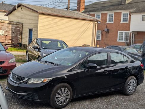 Used 2014 Honda Civic LX image 2