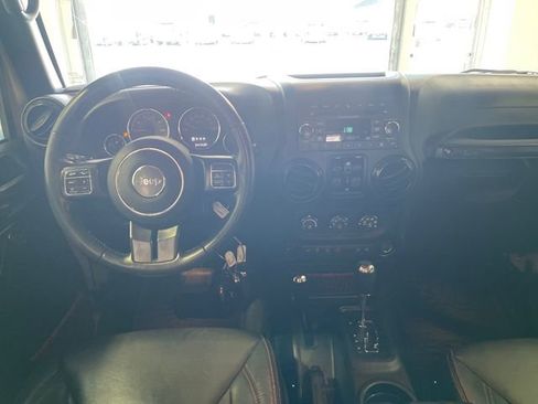 Used 2017 Jeep Wrangler Unlimited Rubicon AWD/4WD image 17