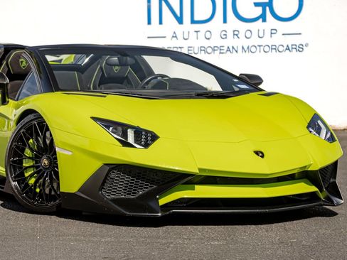 Used 2016 Lamborghini Aventador LP 750-4 Superveloce AWD/4WD image 5