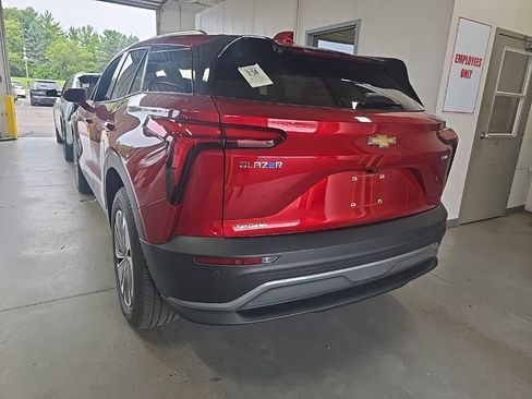 Used 2024 Chevrolet Blazer EV LT AWD/4WD image 3