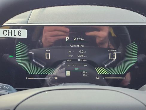 New 2026 Kia Sportage S image 11