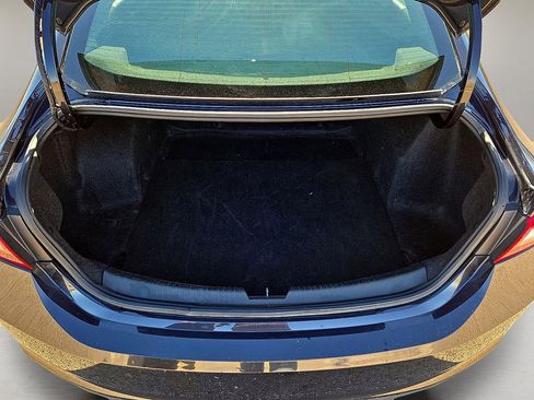 Used 2023 Chevrolet Malibu LT image 15