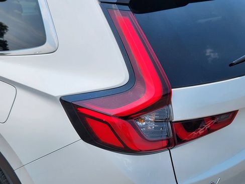 Used 2023 Honda CR-V Sport Touring image 13