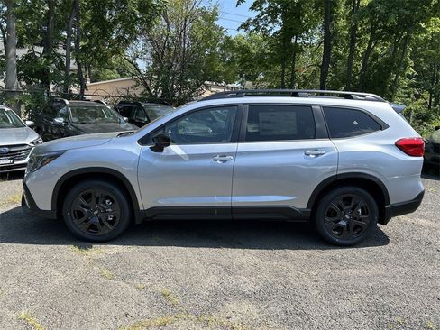 Used 2025 Subaru Ascent Onyx Edition w/ Onyx Package image 5