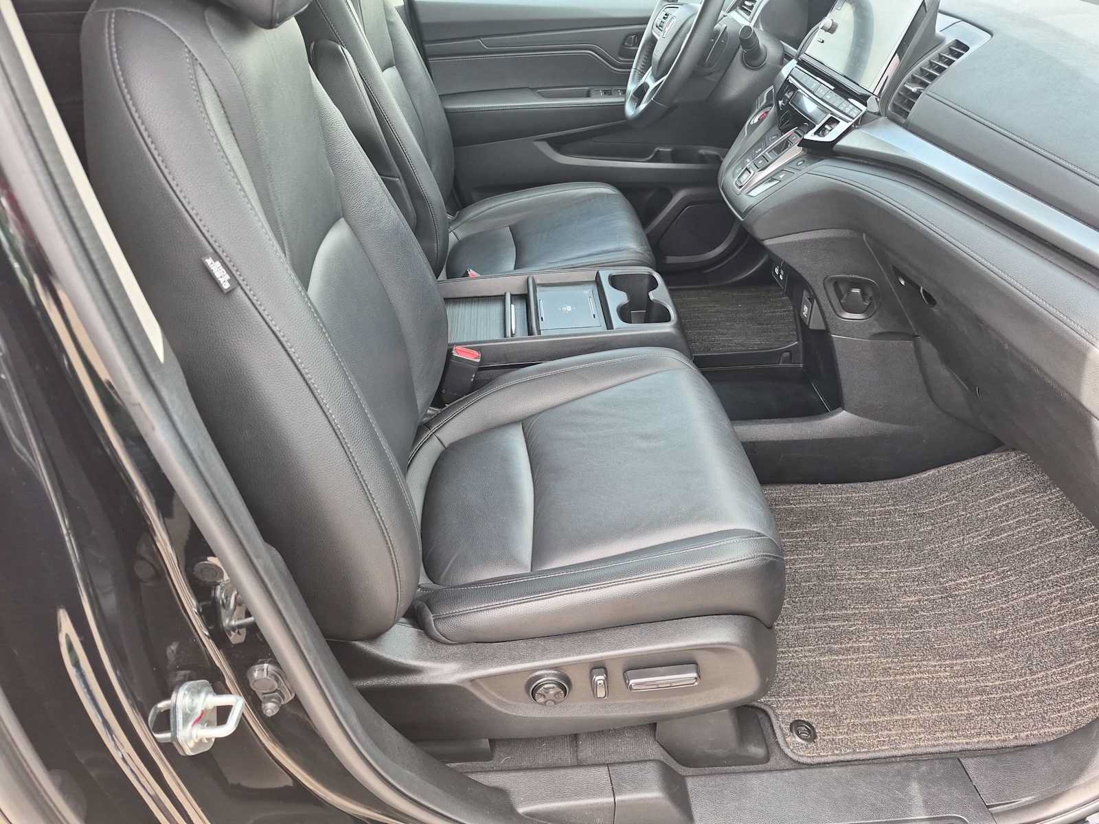 Certified 2025 Honda Odyssey EX-L image 22