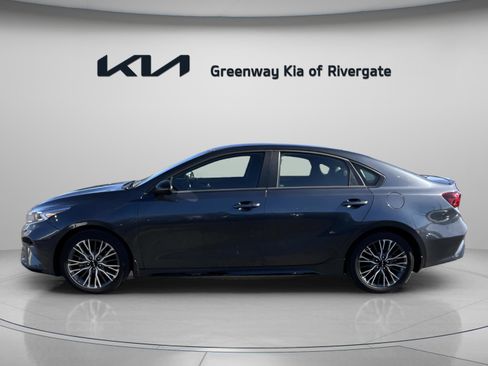 Used 2024 Kia Forte GT-Line w/ GT-Line Premium Package image 4