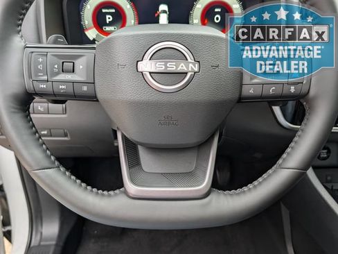 Used 2025 Nissan Rogue SL w/ SL Premium Package AWD/4WD image 6