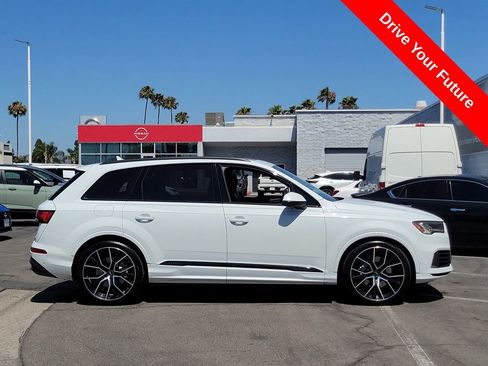 Used 2021 Audi Q7 3.0T Prestige w/ Prestige Package AWD/4WD image 33