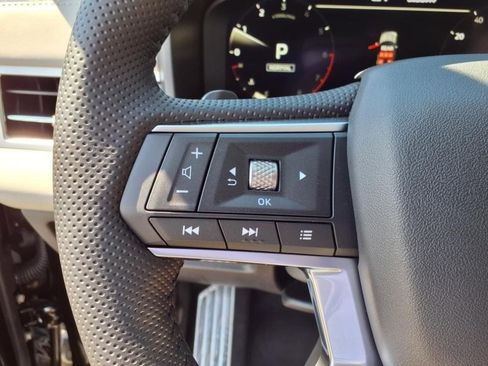 New 2025 Mitsubishi Outlander SEL image 18