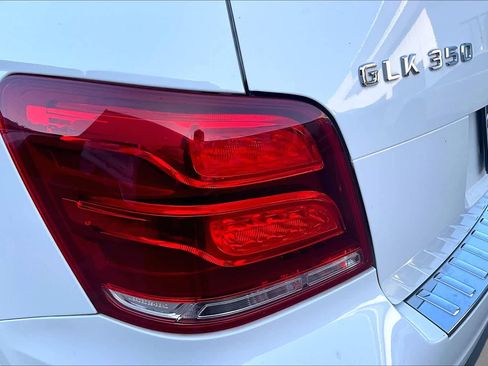 Used 2015 Mercedes-Benz GLK 350 2WD image 28