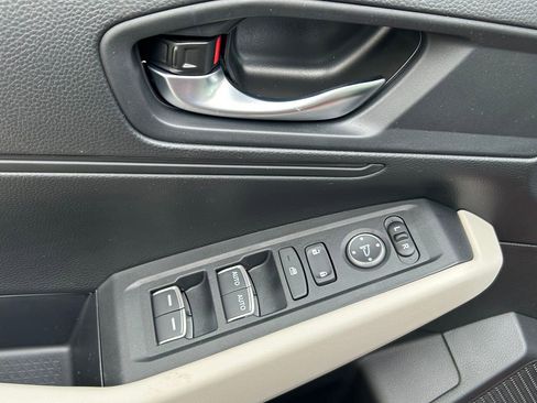 New 2026 Honda Accord LX image 9
