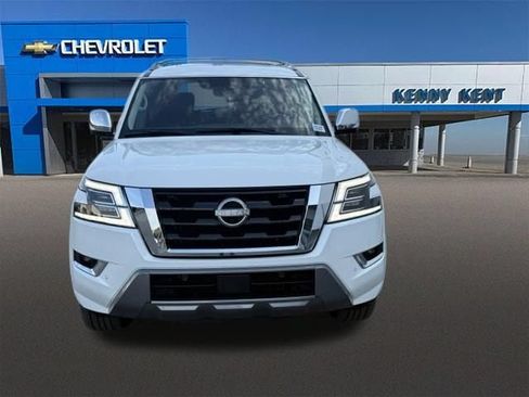 Used 2023 Nissan Armada Platinum w/ Captain's Chairs Package AWD/4WD image 8