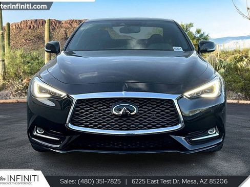 Used 2022 INFINITI Q60 3.0t Luxe w/ Essential Package image 3