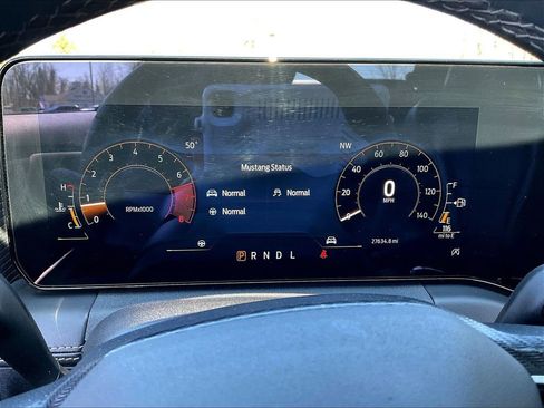 Used 2025 Ford Mustang Premium RWD image 15