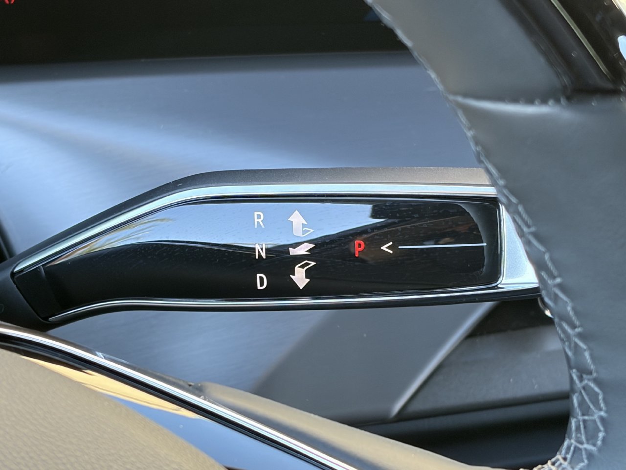 Certified 2026 Cadillac Vistiq Luxury AWD/4WD image 29
