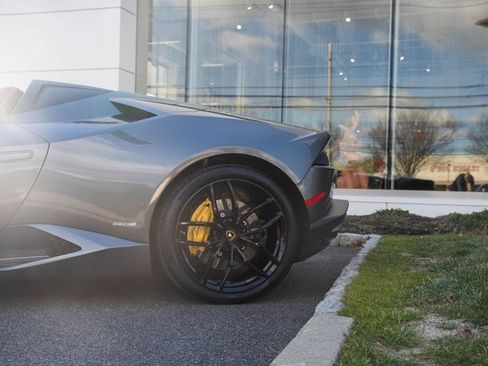 Used 2016 Lamborghini Huracan LP 610-4 image 13