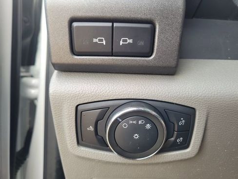 Used 2022 Ford F350 XL w/ Power Equipment Group image 21