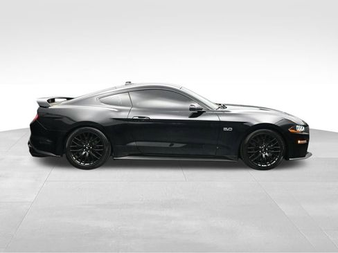 Used 2022 Ford Mustang GT w/ GT Performance Package RWD image 6