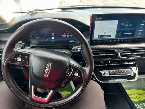 Used 2023 Lincoln Corsair FWD image 18