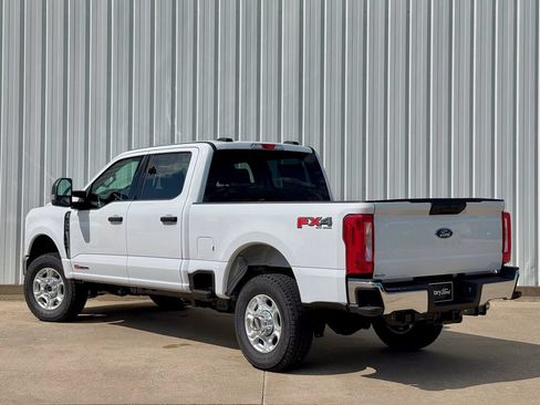 New 2026 Ford F250 XLT AWD/4WD image 4