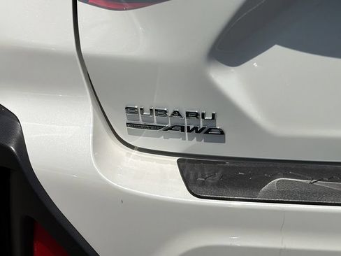 Used 2025 Subaru Crosstrek 2.5i Premium AWD/4WD image 12
